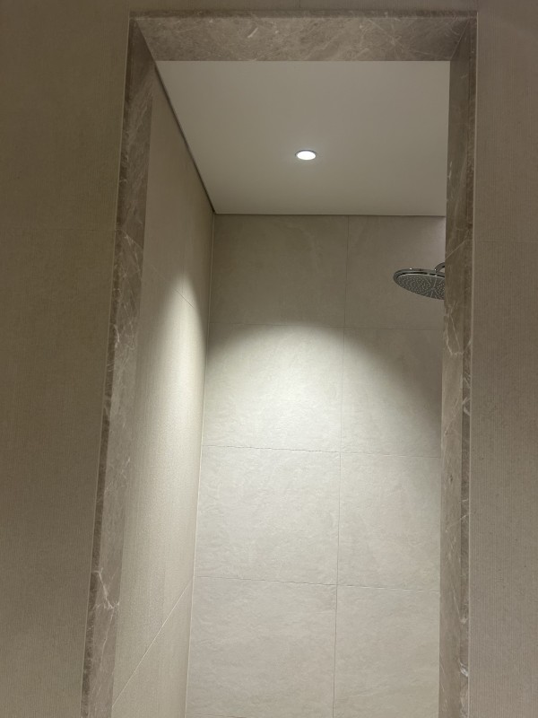 8a106d7f17102a6655d0726777917ba8_1765154